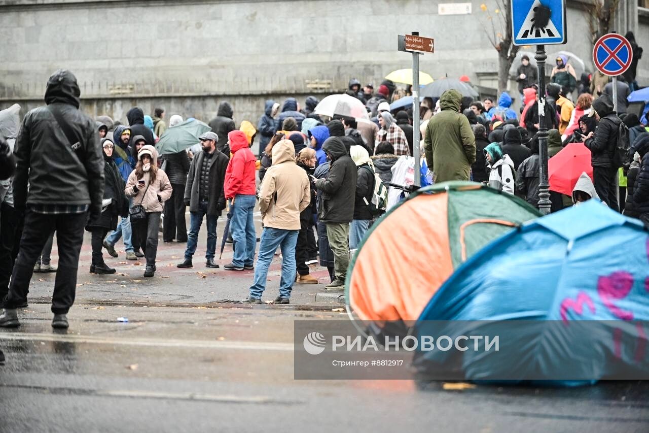 Митинг оппозиции в Тбилиси