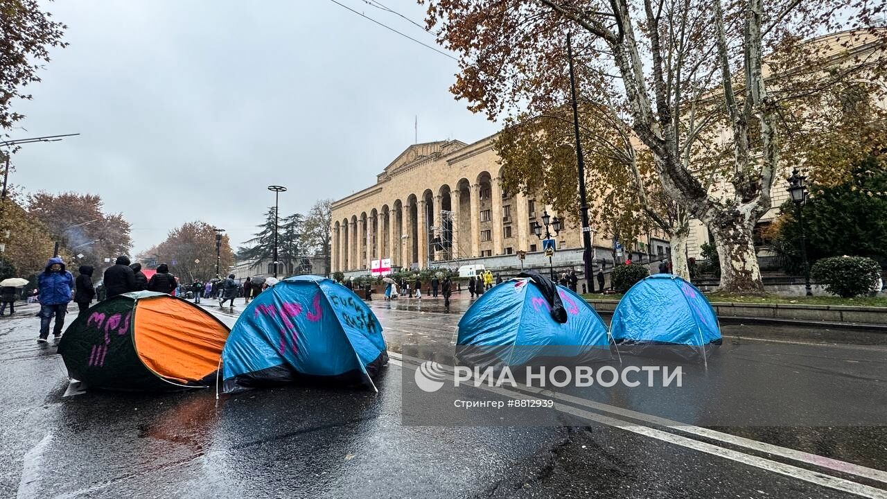 Митинг оппозиции в Тбилиси