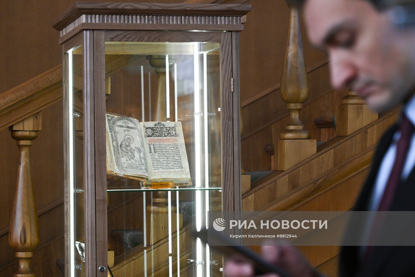Презентация артефактов наследия нашей страны и мира главам дипломатических миссий дружественных государств 