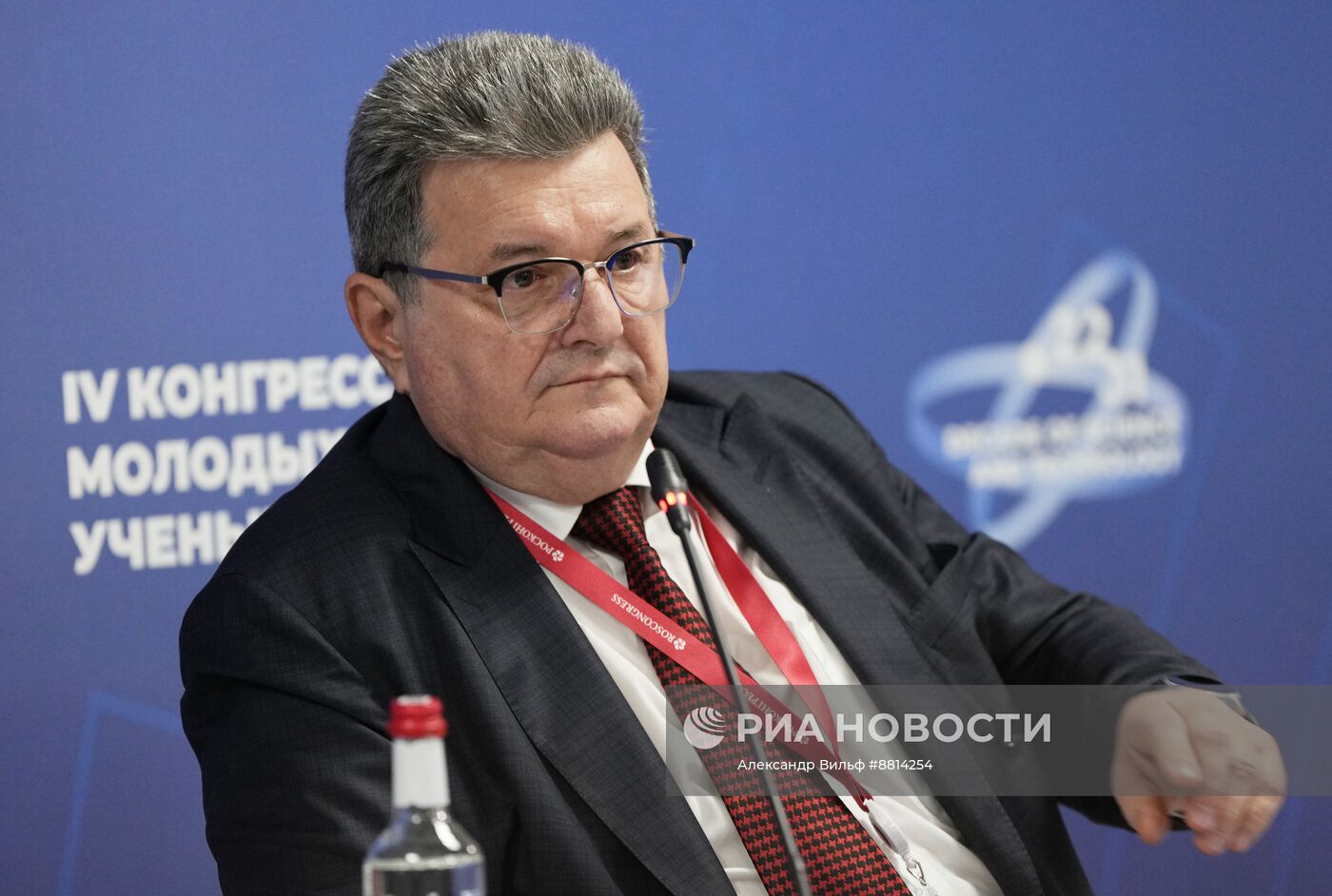 IV КМУ-2024. Актуальные вопросы детского и лечебного питания. Как соединить науку, производство и бизнес?