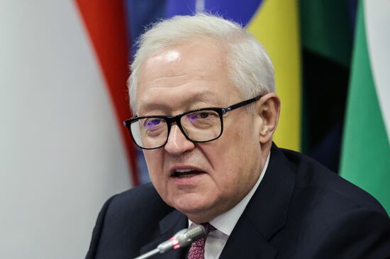 Заседание шерп/су-шерп стран БРИКС в Екатеринбурге