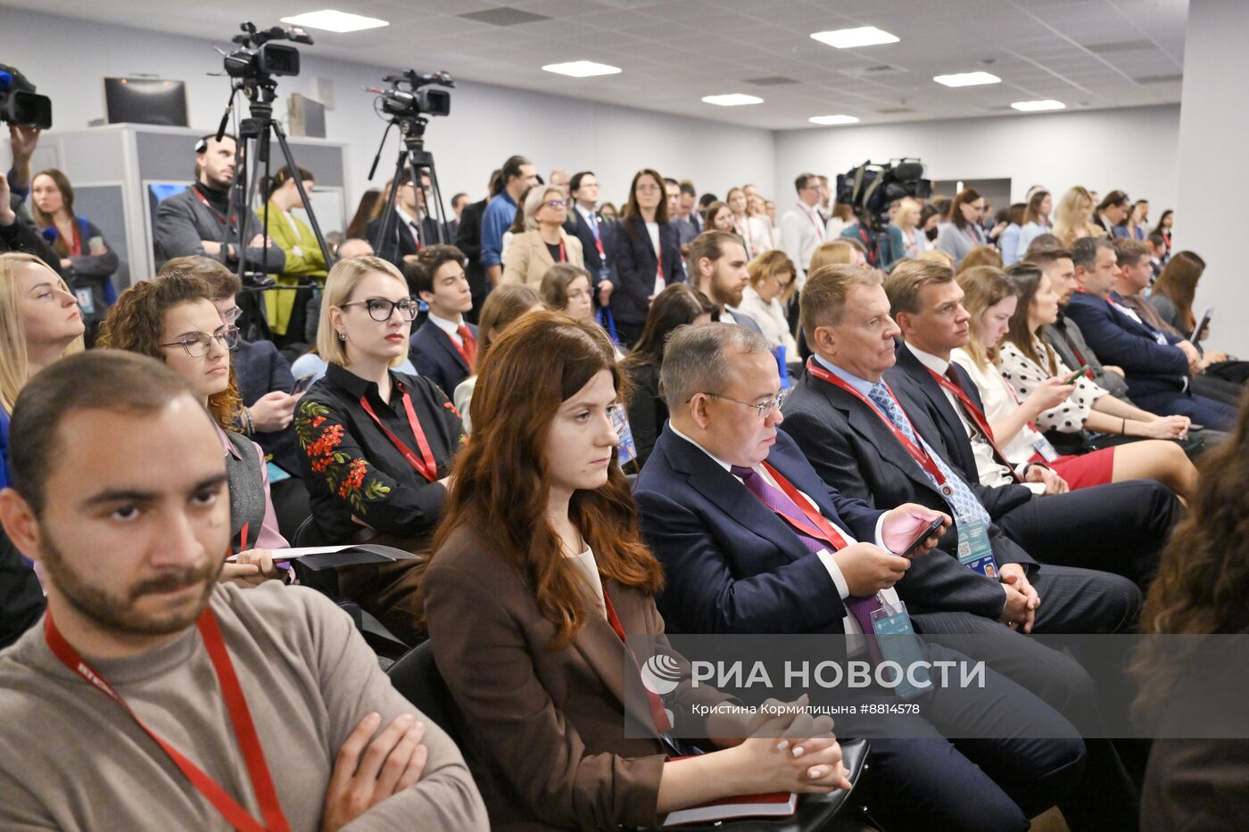 IV КМУ-2024. Высокотехнологичные лекарственные препараты, генная и клеточная терапия: от исследований к медицине будущего