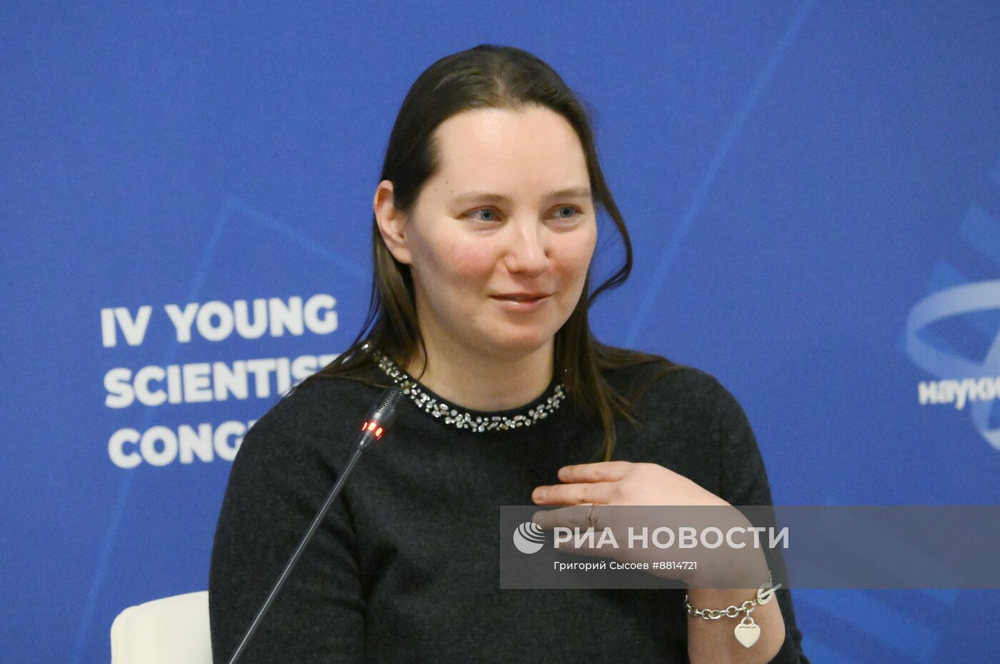 IV КМУ-2024. AI в науке. Физика