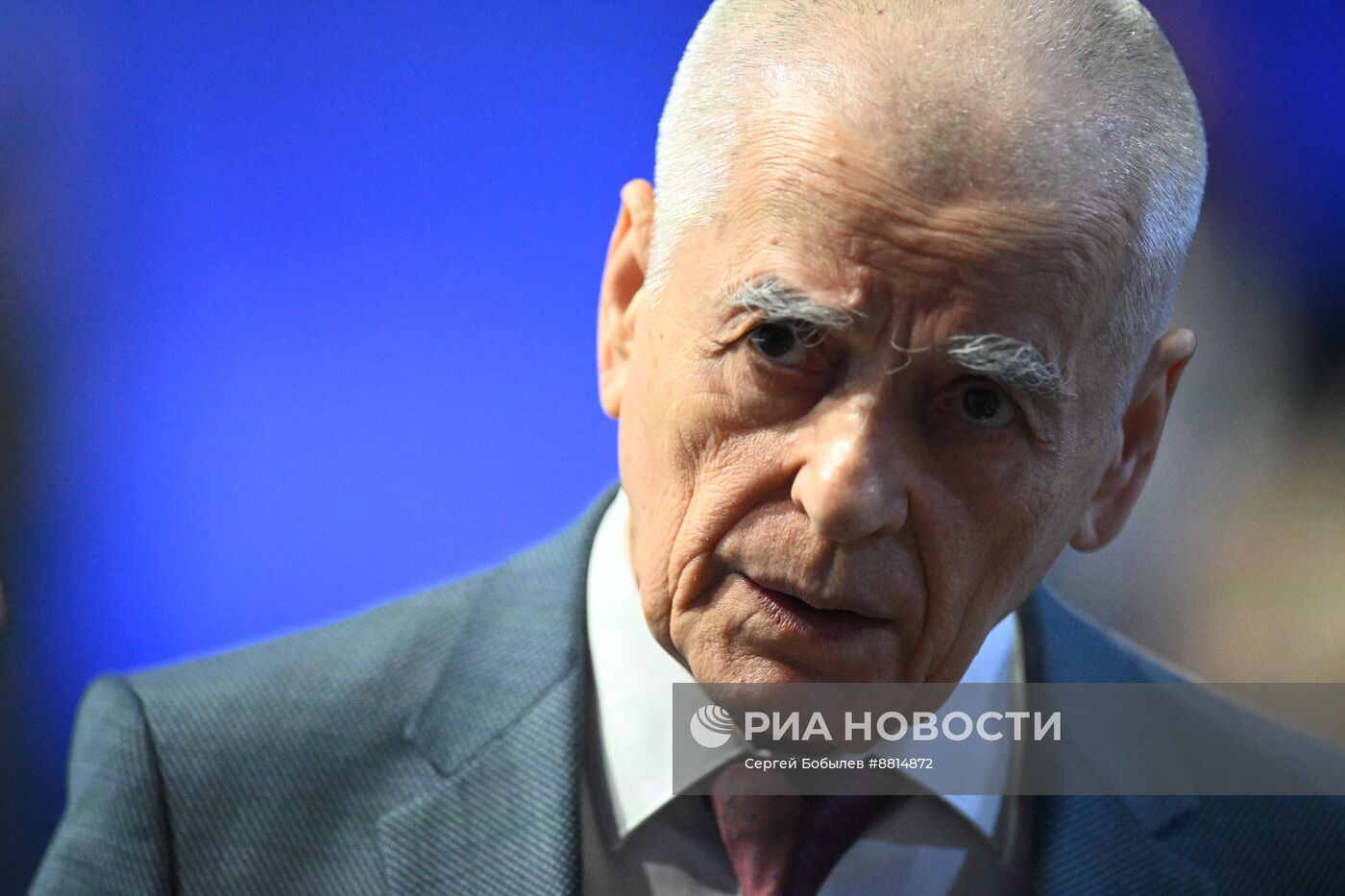 IV КМУ-2024. Новые материалы и химия: важнейшая составляющая обеспечения технологического лидерства России