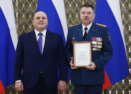 Премьер-министр Михаил Мишустин вручил премии правительства в области науки и техники