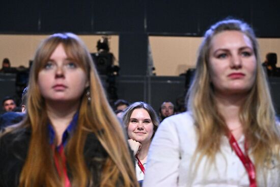 IV КМУ-2024. Финал университетской лиги битв "Science slam" Место: Россия, Федеральная территория "Сириус". Автор: Сергей Бобылев. IV КМУ-2024. Финал университетской лиги битв "Science slam"