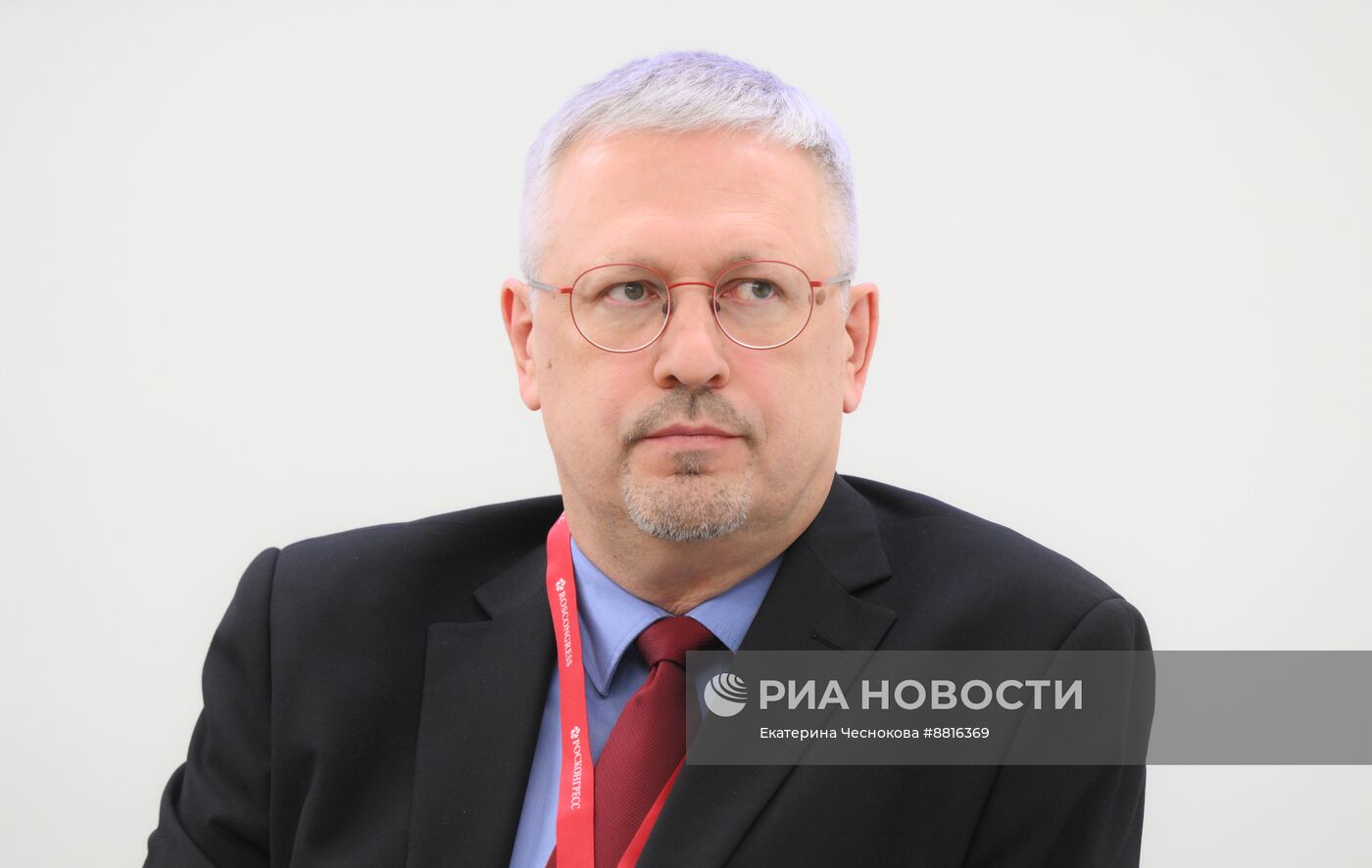 IV КМУ-2024. Квантовые вызовы и перспективы перед новыми вызовами для молодых ученых