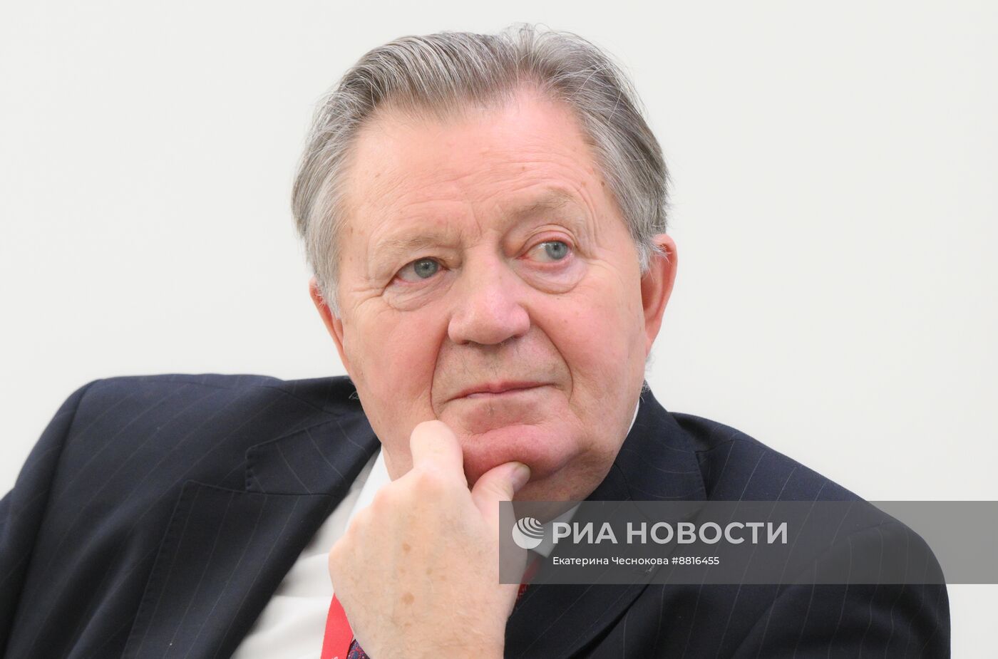 IV КМУ-2024. Квантовые вызовы и перспективы перед новыми вызовами для молодых ученых