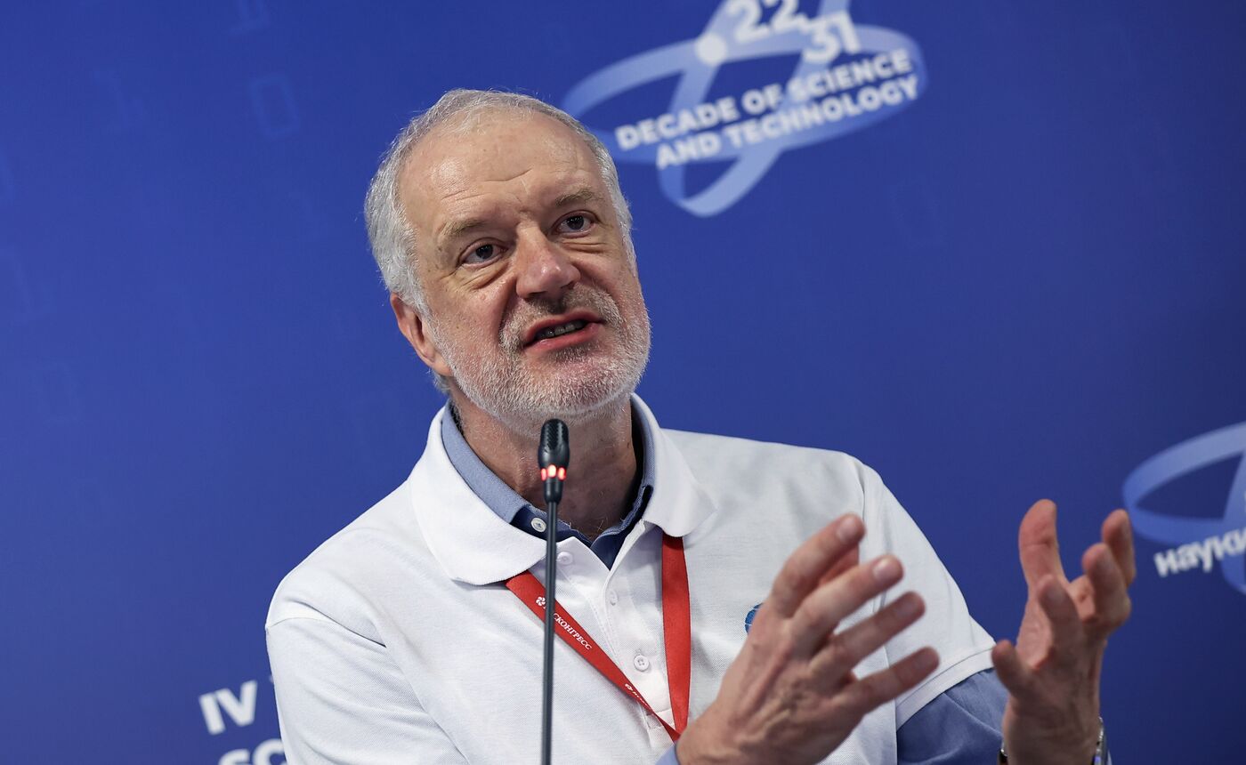 IV КМУ-2024. Профессии будущего: квантовые технологии и рынок труда