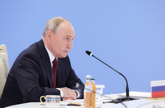 Государственный визит президента РФ В. Путина в Казахстан