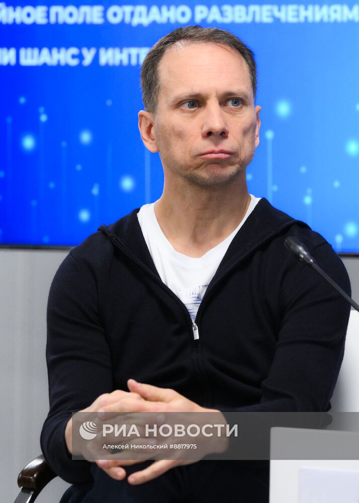 IV КМУ-2024. Медийное поле отдано развлечениям. Есть ли шанс у интеллекта?