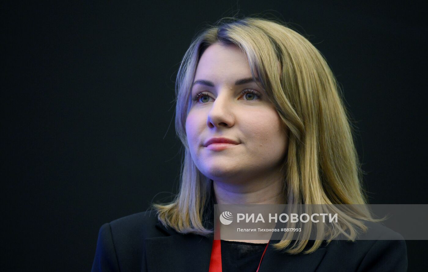 IV КМУ-2024. Научная коммуникация: как ученым взаимодействовать между собой и представлять результаты исследований обществу