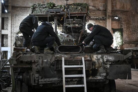 Ремонтный батальон группировки войск "Центр" на Красноармейском направлении СВО