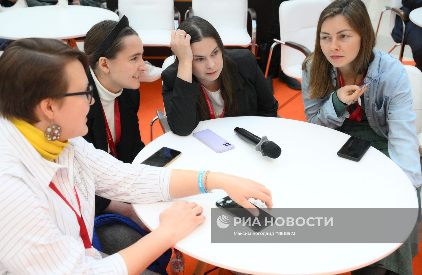 IV КМУ-2024. Работа лектория в зоне "Площадь Ноц"