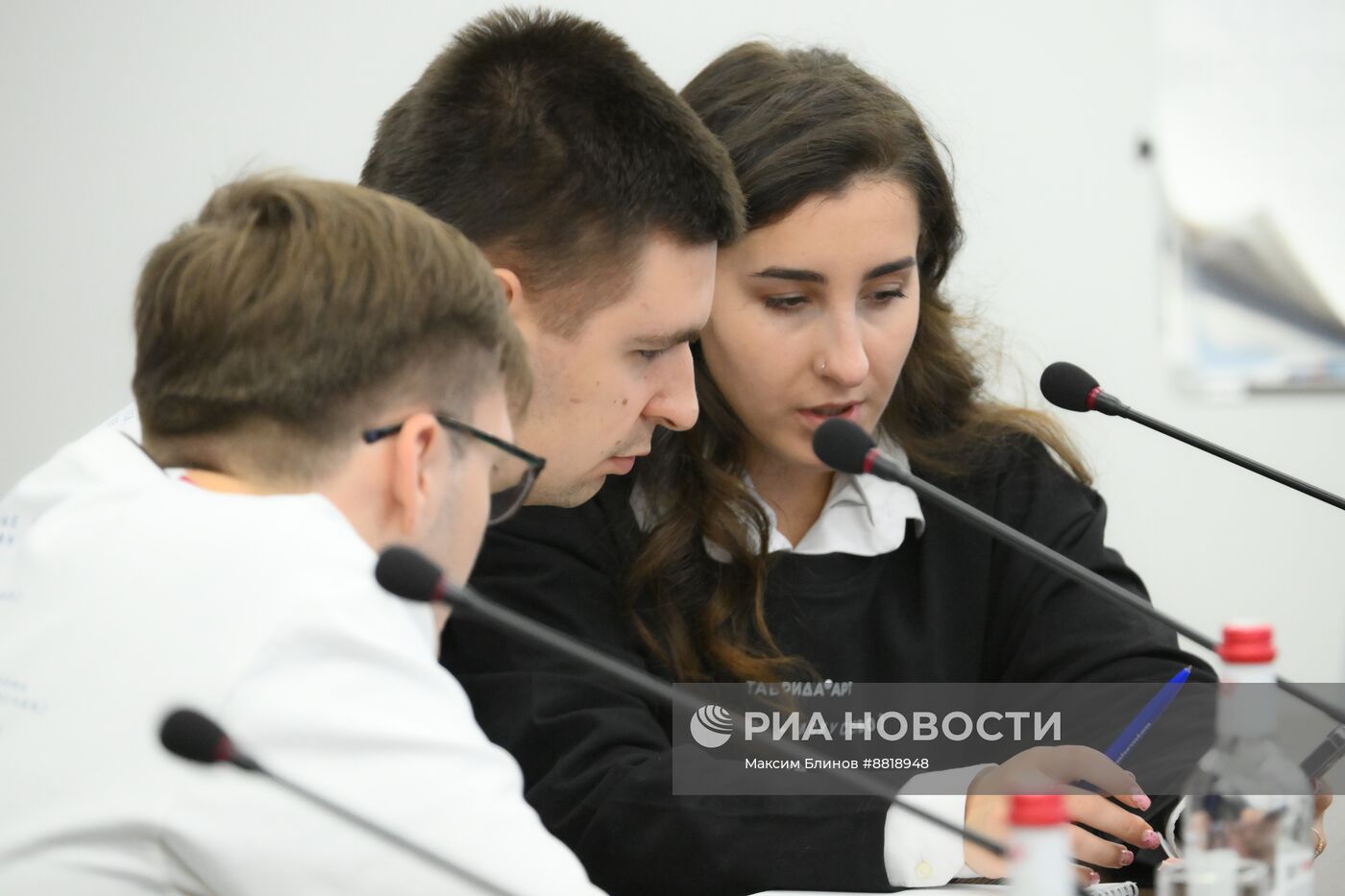 IV КМУ-2024. Мозговой штурм. Разработка новых проектов и инициатив научного направления арт-кластера "Таврида" 