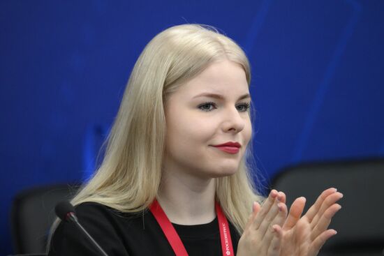 IV КМУ-2024. Мозговой штурм. Разработка новых проектов и инициатив научного направления арт-кластера "Таврида"