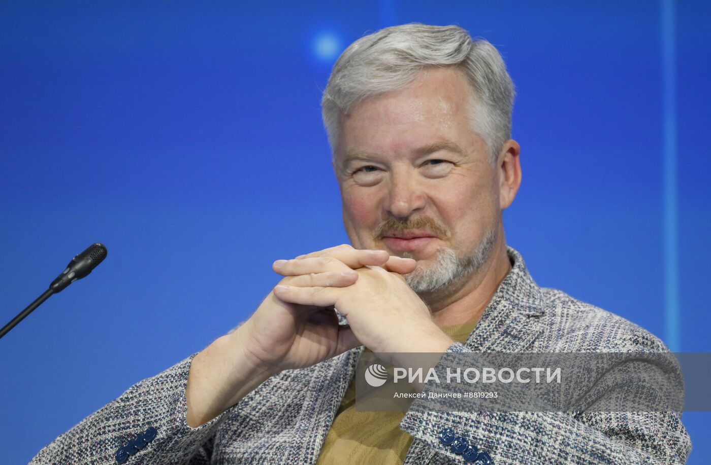 IV КМУ-2024. Человек и технологии:любовь или расчет