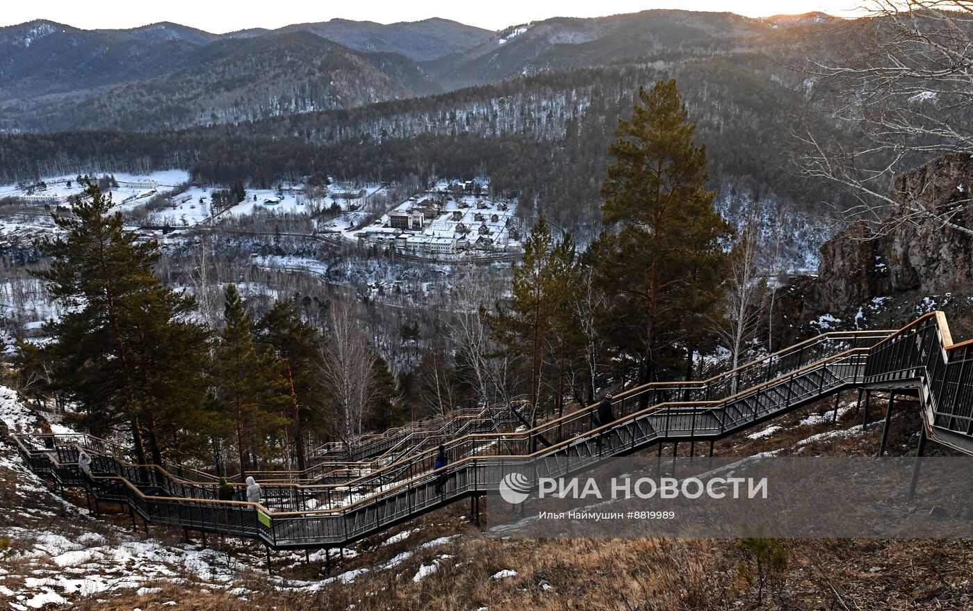 Лестница на Торгашинский хребет