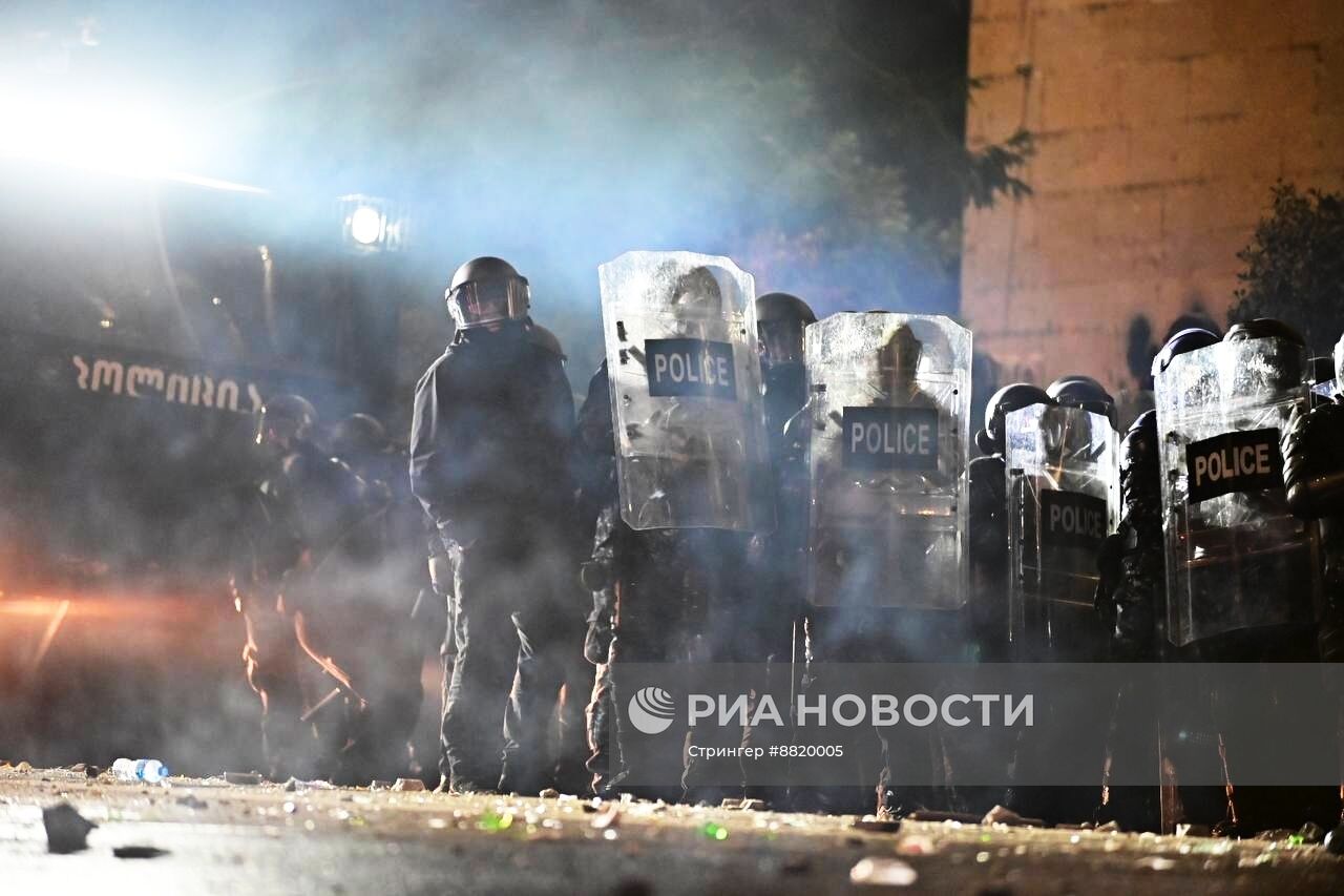 Акция протеста оппозиции в Тбилиси