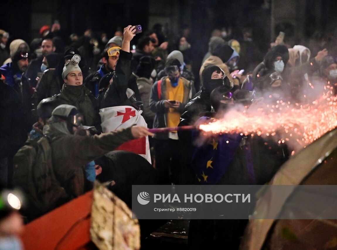 Акция протеста оппозиции в Тбилиси