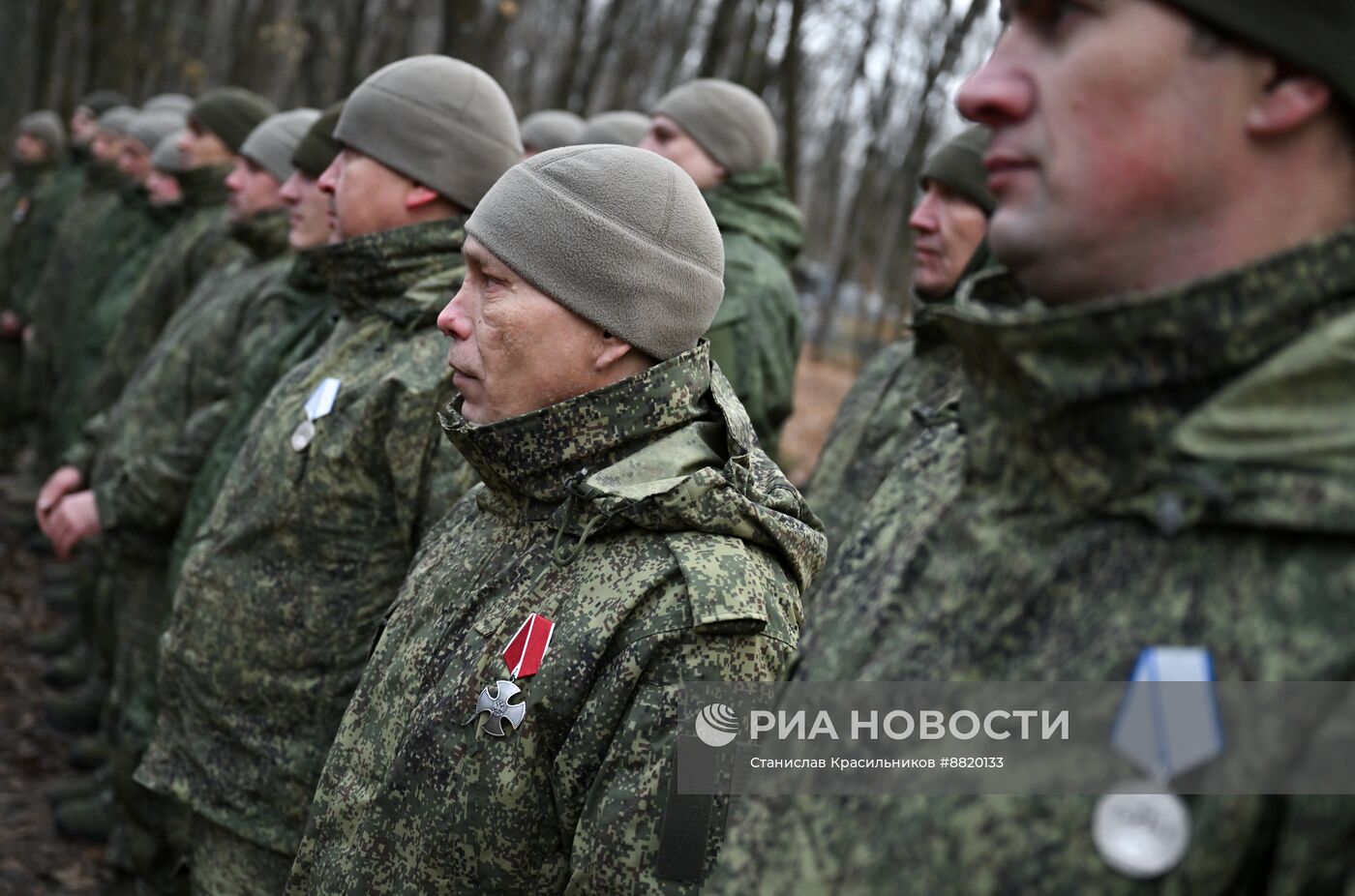 Награждение военнослужащих 90-й танковой дивизии ЦВО