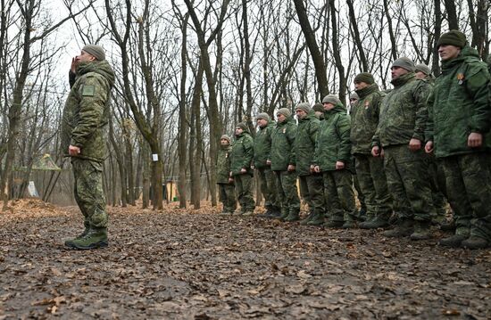 Награждение военнослужащих 90-й танковой дивизии ЦВО