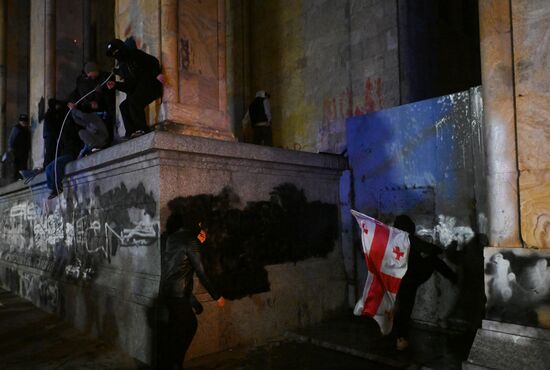 Акция протеста оппозиции в Тбилиси