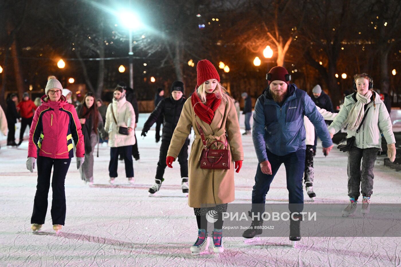 Открытие катка в Парке Горького 