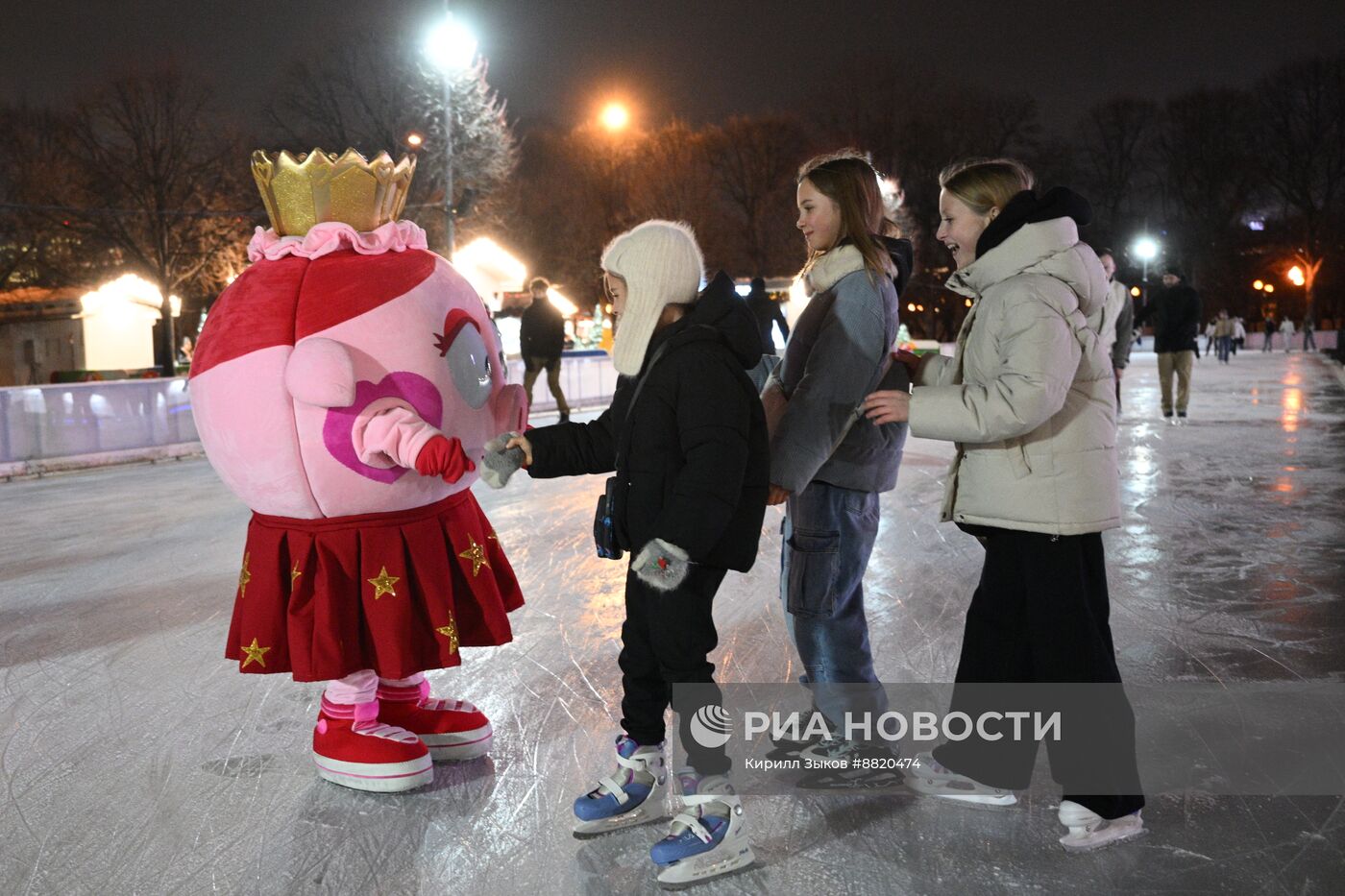 Открытие катка в Парке Горького 