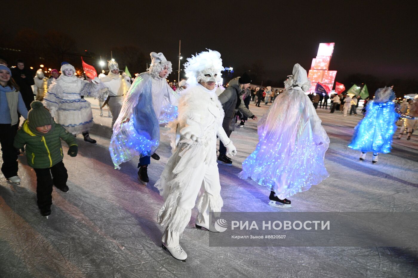 Открытие катка в Парке Горького 