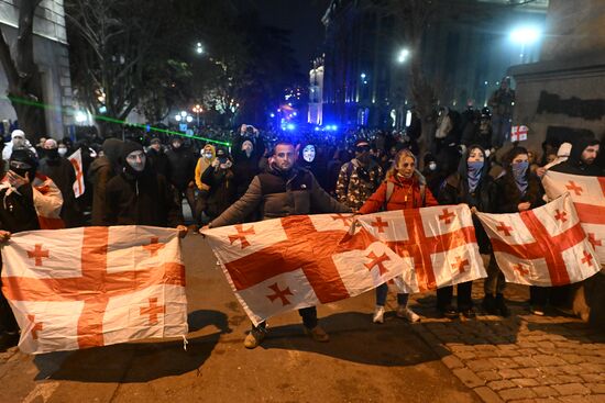 Акция протеста оппозиции в Тбилиси