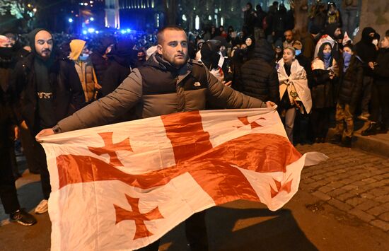 Акция протеста оппозиции в Тбилиси