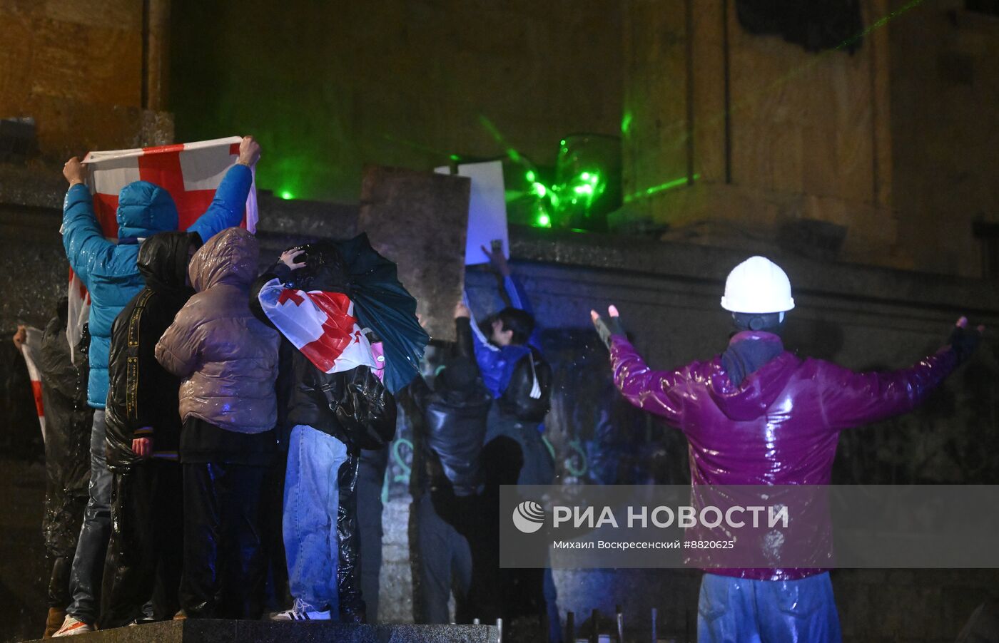 Акция протеста оппозиции в Тбилиси