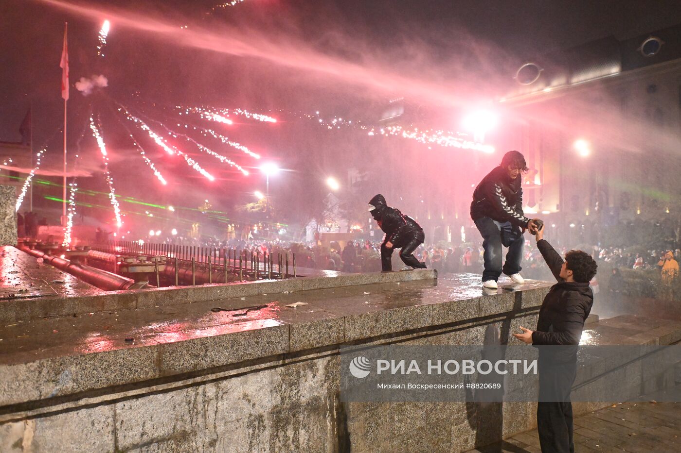 Акция протеста оппозиции в Тбилиси