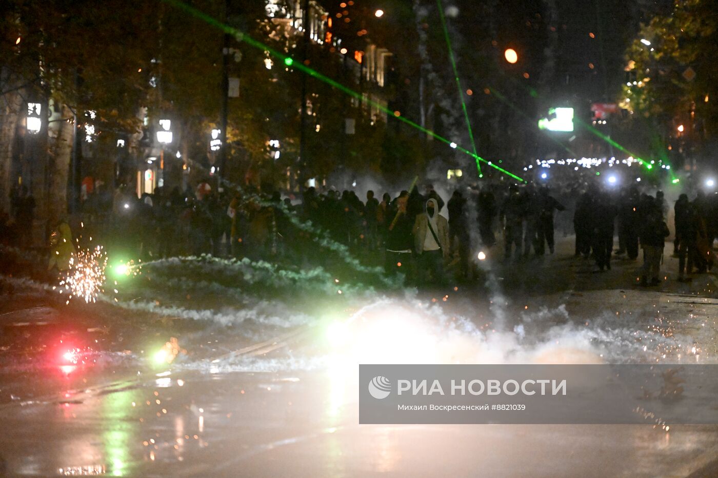 Продолжение акции протеста оппозиции в Тбилиси