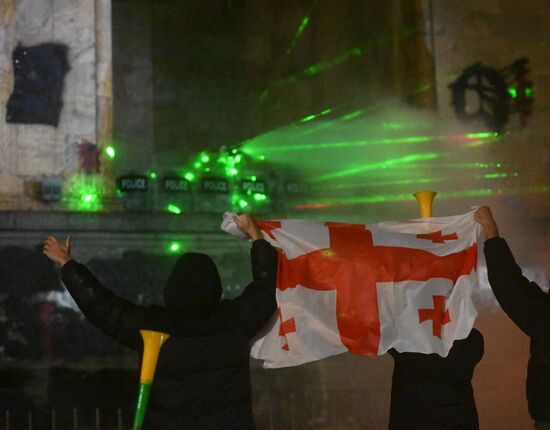 Акция протеста оппозиции в Тбилиси