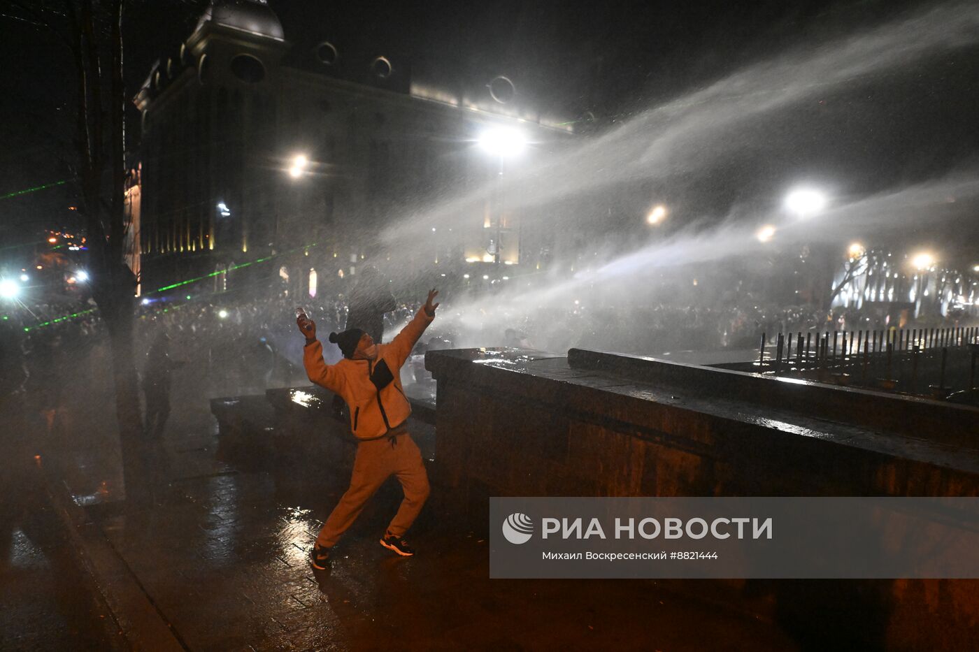 Акция протеста оппозиции в Тбилиси