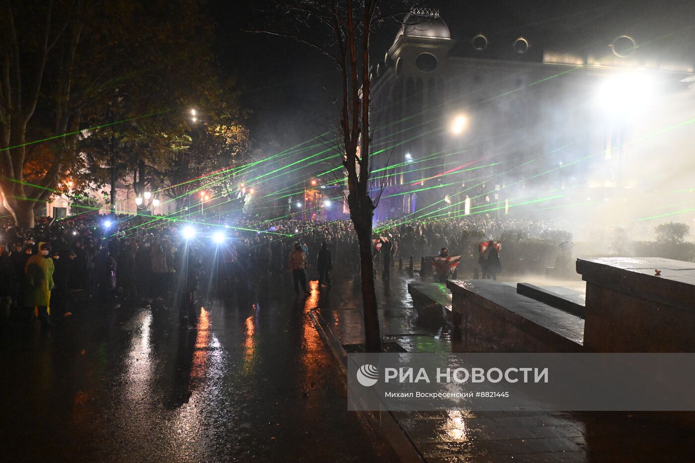 Акция протеста оппозиции в Тбилиси