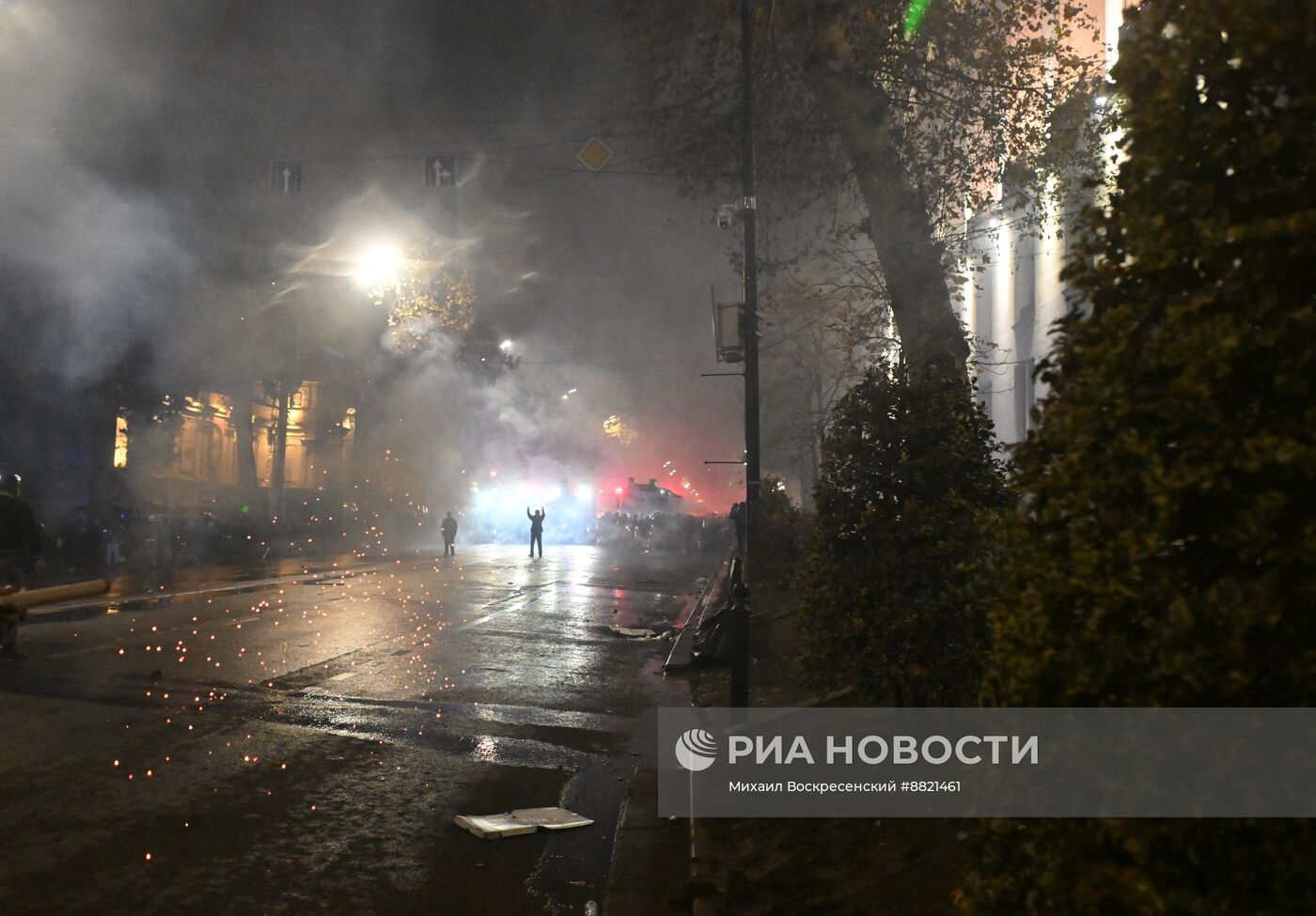 Акция протеста оппозиции в Тбилиси