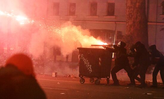 Акция протеста оппозиции в Тбилиси