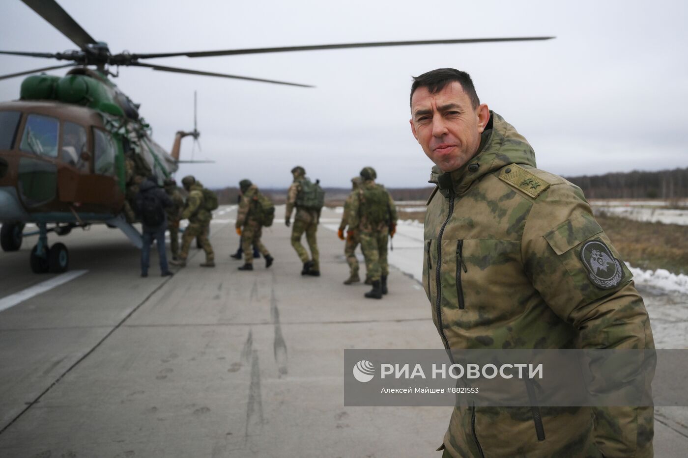 Десантная подготовка военнослужащих и спецназа Росгвардии 