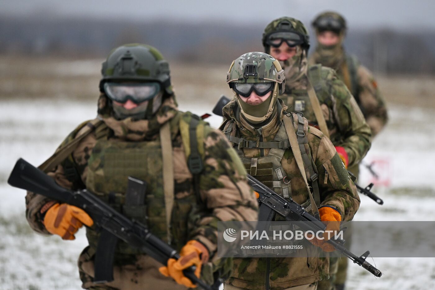 Десантная подготовка военнослужащих и спецназа Росгвардии 