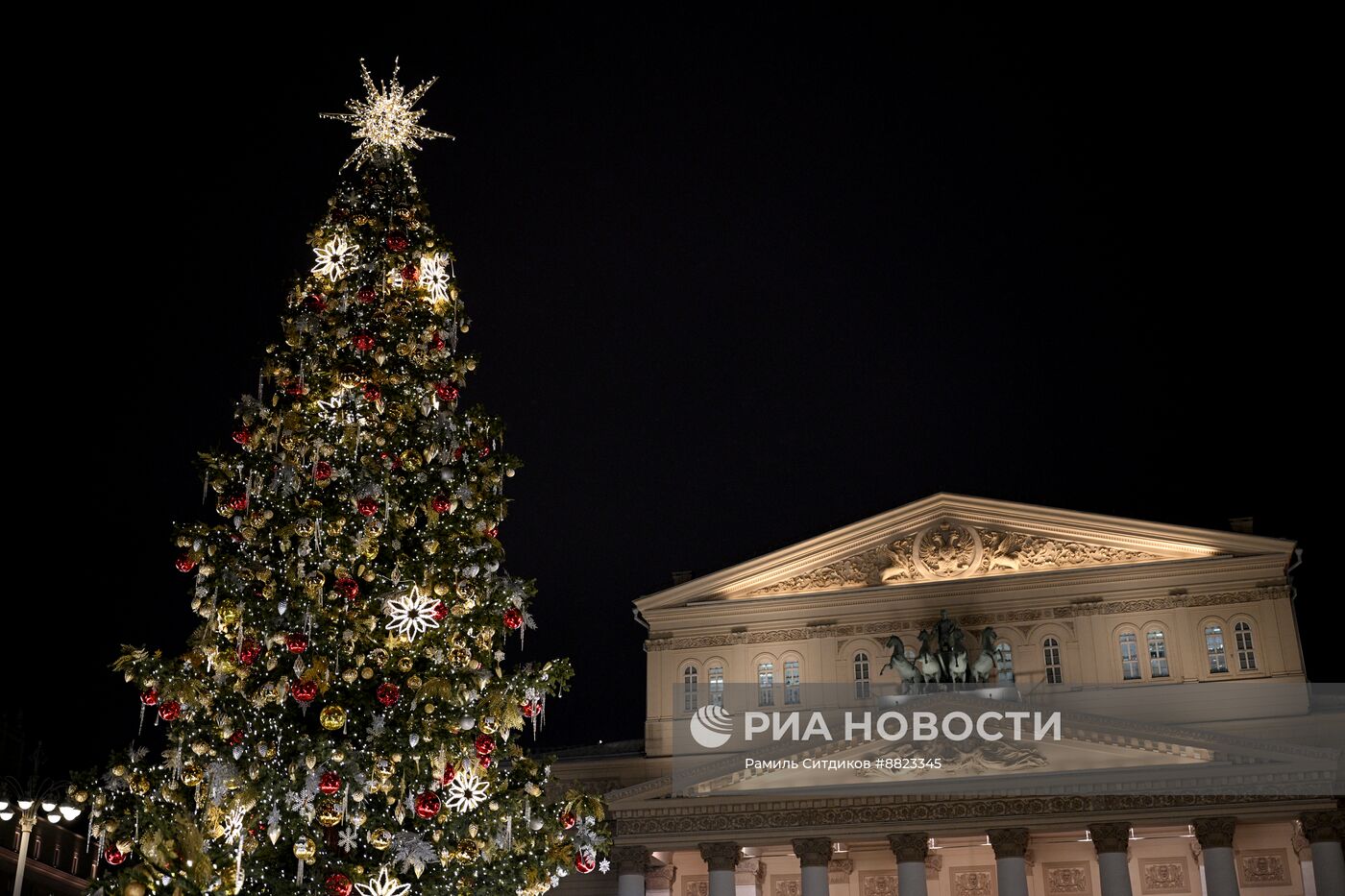 Предновогодняя Москва