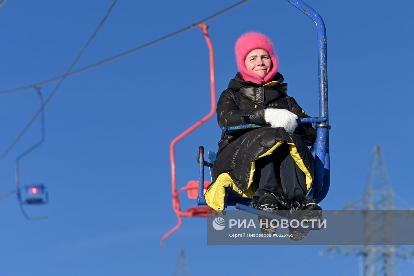 Начало зимнего сезона на горнолыжном курорте "Эльбрус"