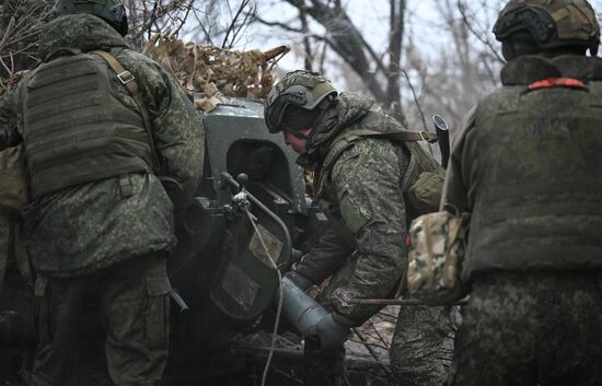 Боевая работа расчета гаубицы Д-30 группировки "Центр" на Красноармейском направлении СВО