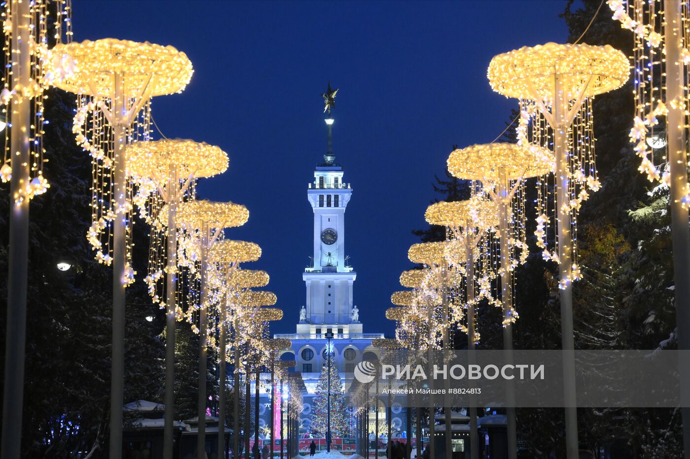 Предновогодняя Москва