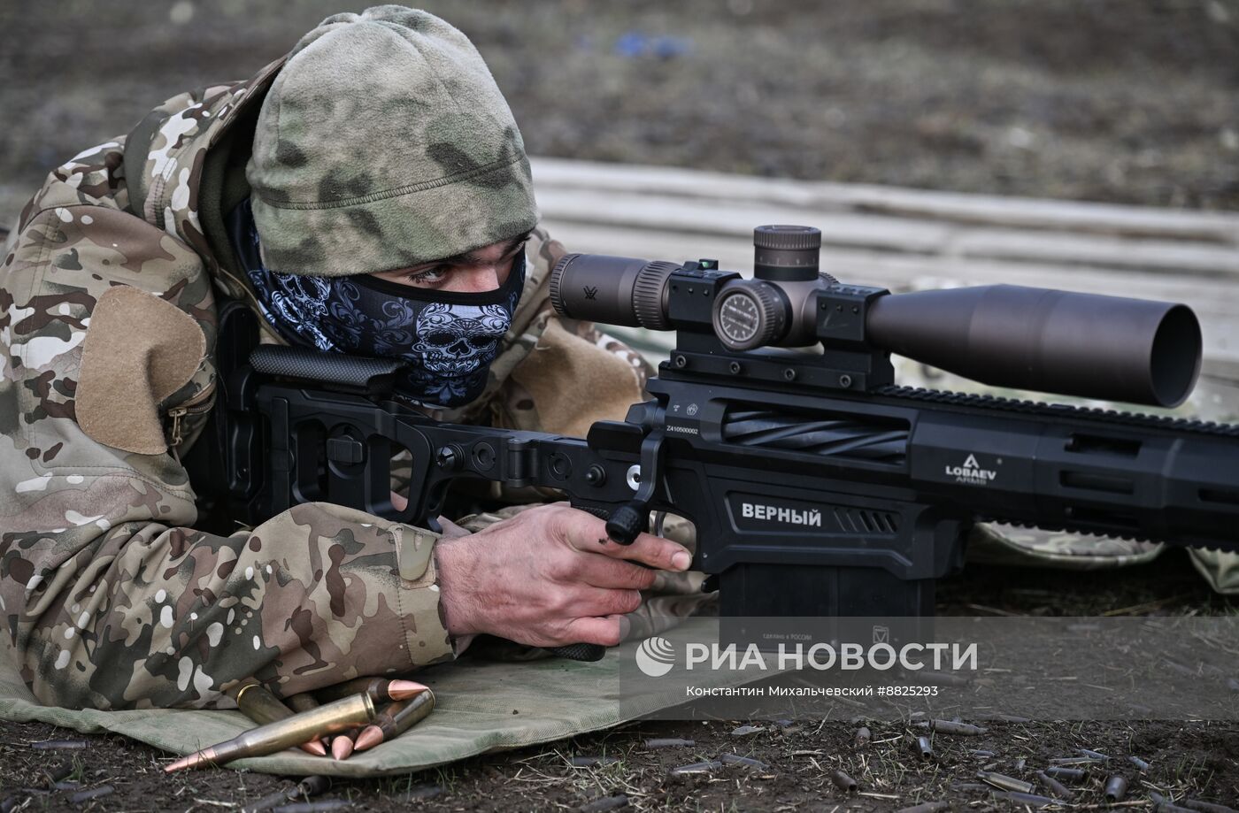 Занятия снайперов совместно со школой Лобаева в зоне СВО 