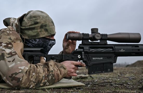 Занятия снайперов совместно со школой Лобаева в зоне СВО 