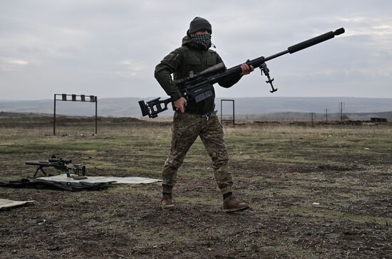 Занятия снайперов совместно со школой Лобаева в зоне СВО 