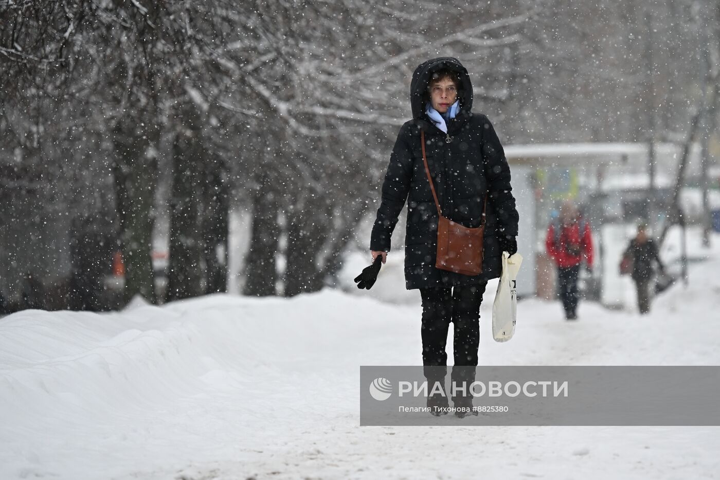 Снег в Москве